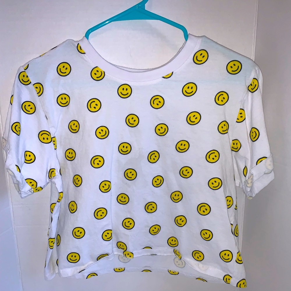 A white smily face midrised tee :)